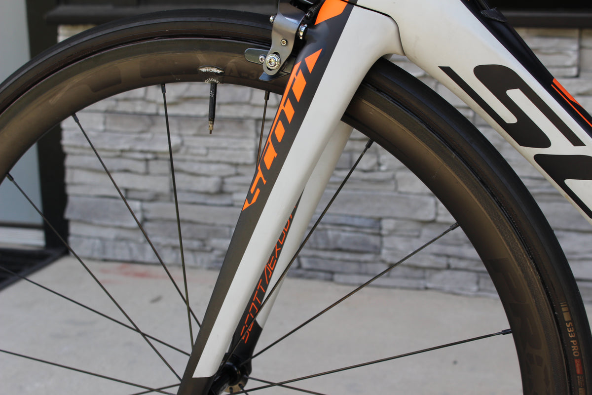 2017 Scott Foil 20- Carbon- Race Wheels- 15 lbs