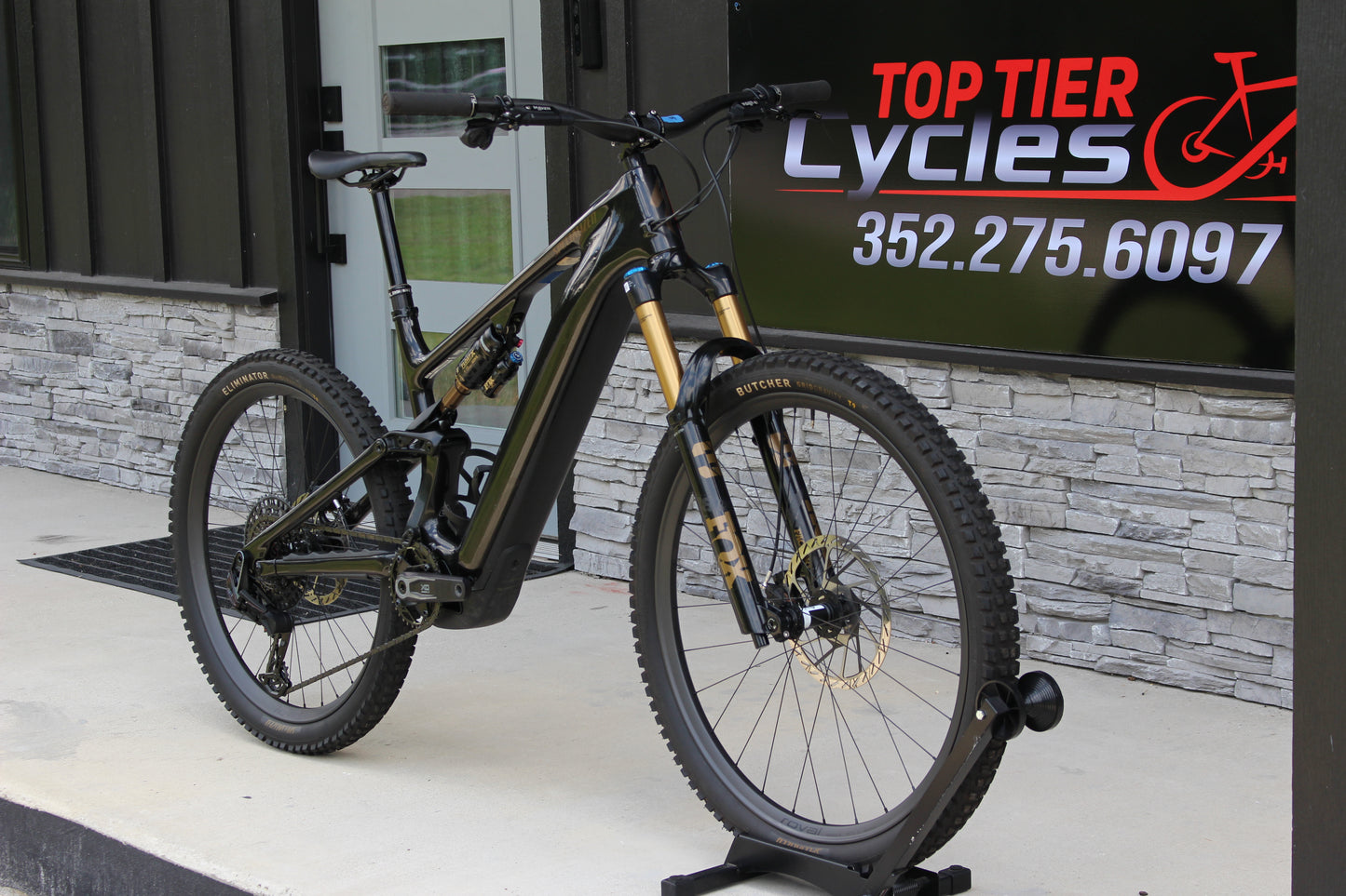 2026 Specialized Levo 4 Pro - Only 246 miles! - Like new!