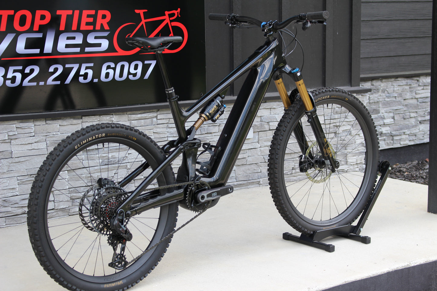 2026 Specialized Levo 4 Pro - Only 246 miles! - Like new!