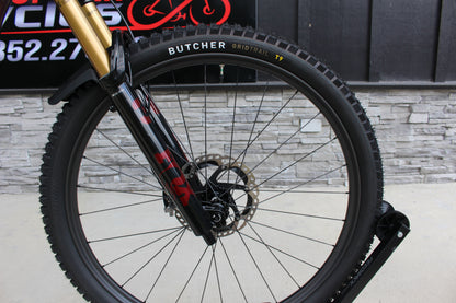 2026 Specialized S-Works Stumpjumper- 30lbs - Like NEW