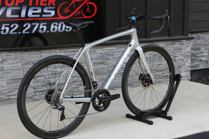 2019 Trek Domane SLR 9 Di2 Disc!- Enve wheels