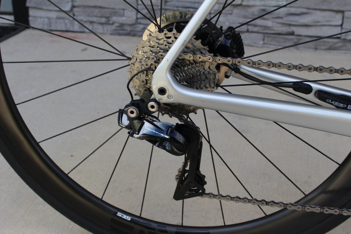 2019 Trek Domane SLR 9 Di2 Disc!- Enve wheels