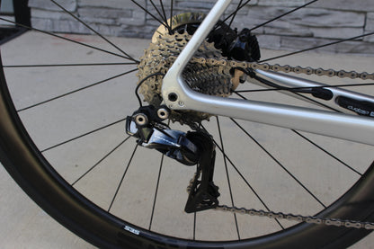 2019 Trek Domane SLR 9 Di2 Disc!- Enve wheels