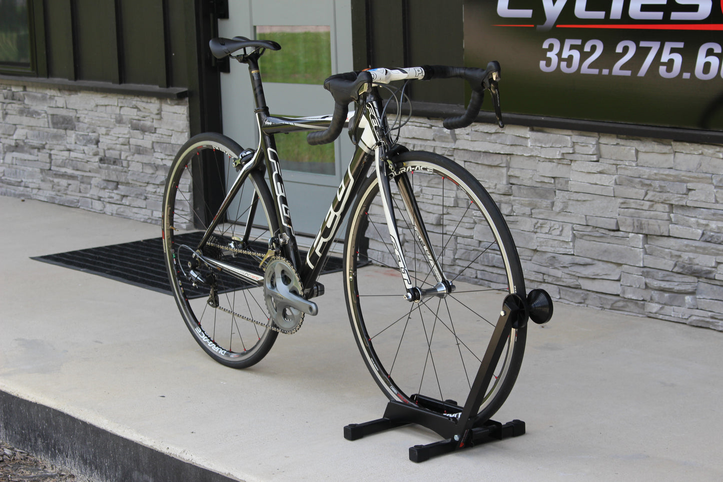 2009 Felt F1 SL - Dura-ace - Superlight 14lbs!