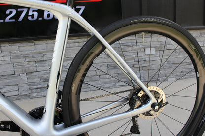 2019 Trek Domane SLR 9 Di2 Disc!- Enve wheels