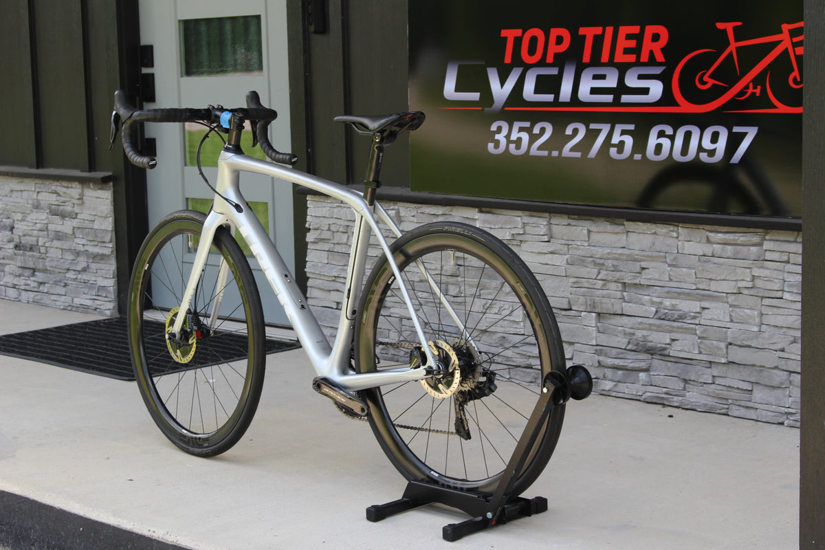 2019 Trek Domane SLR 9 Di2 Disc!- Enve wheels