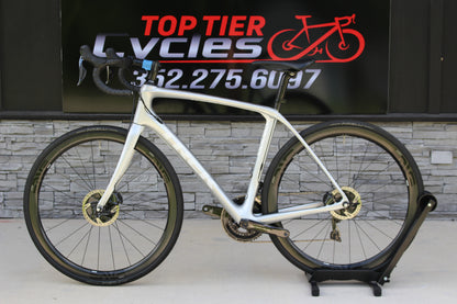 2019 Trek Domane SLR 9 Di2 Disc!- Enve wheels