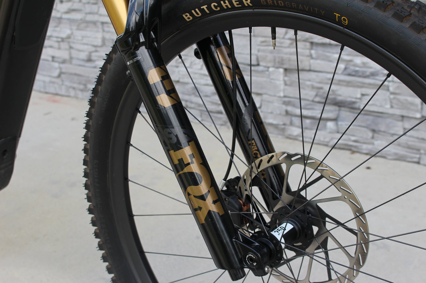 2026 Specialized Levo 4 Pro - Only 124 miles! - Like new!