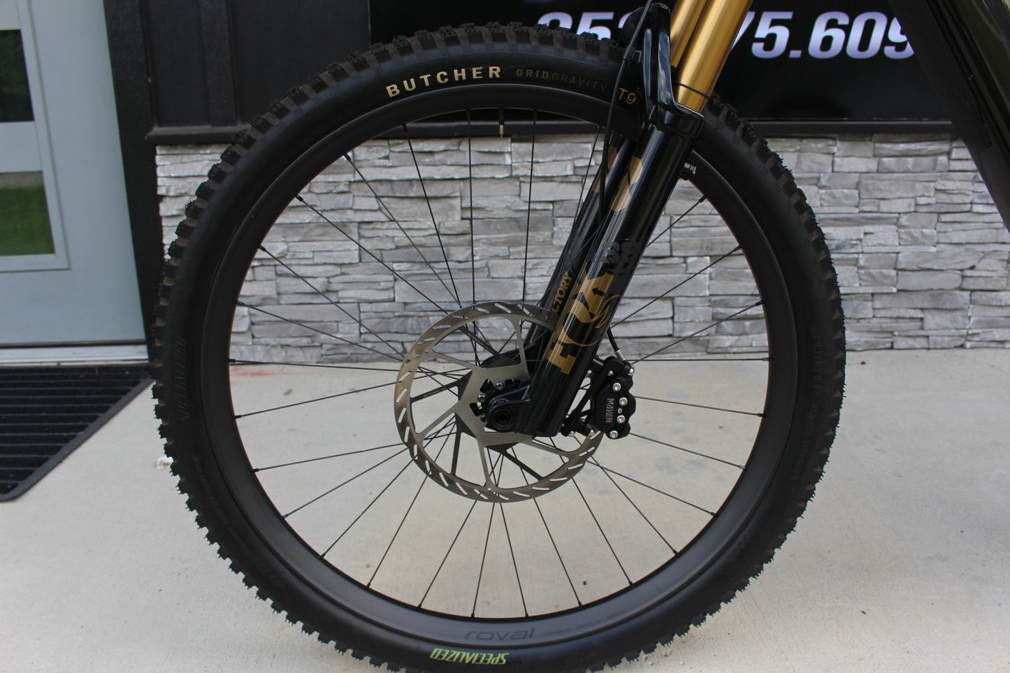 2026 Specialized Levo 4 Pro - Only 124 miles! - Like new!