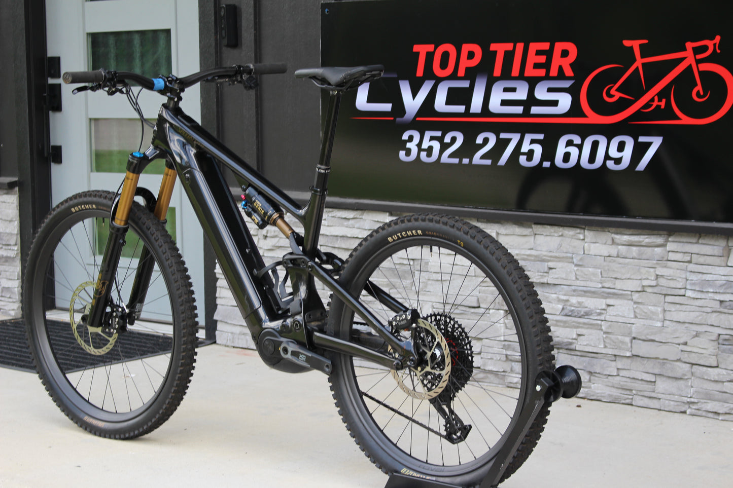 2026 Specialized Levo 4 Pro - Only 124 miles! - Like new!