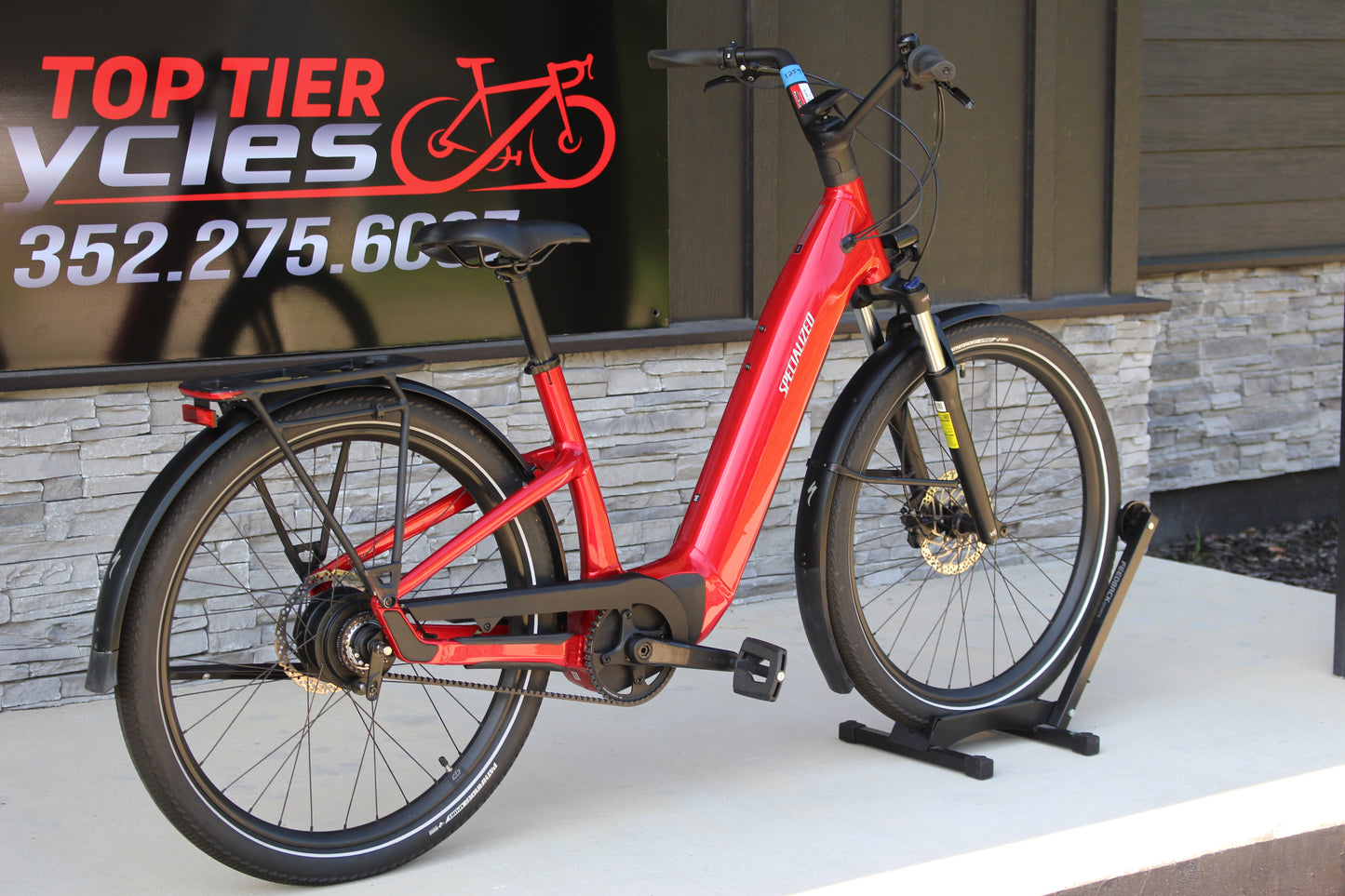 2023 Specialized Turbo Como 3.0 IGH- 244 Miles!- Shop bike!