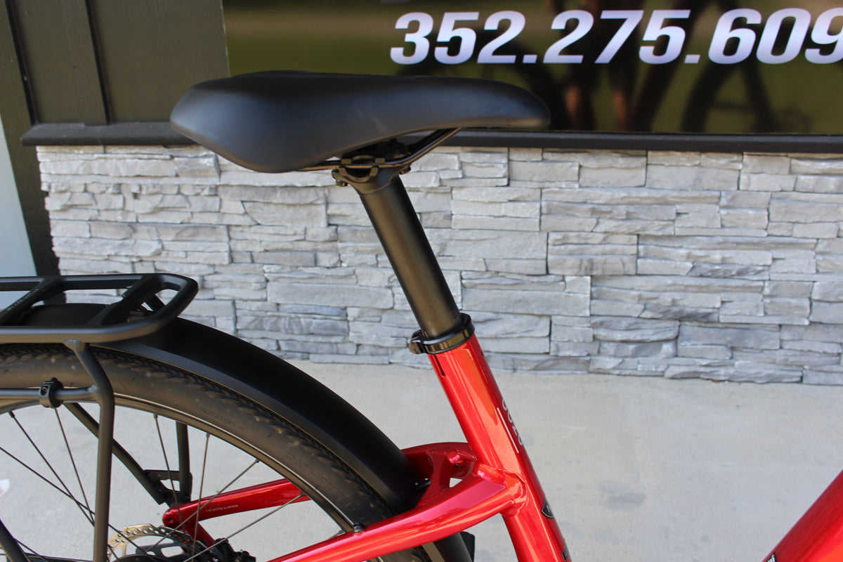 2023 Specialized Turbo Como 3.0 IGH- 244 Miles!- Shop bike!
