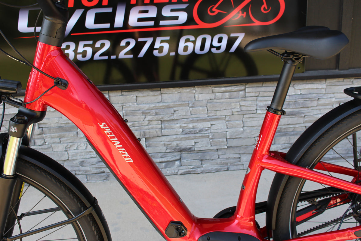 2023 Specialized Turbo Como 3.0 IGH- 244 Miles!- Shop bike!