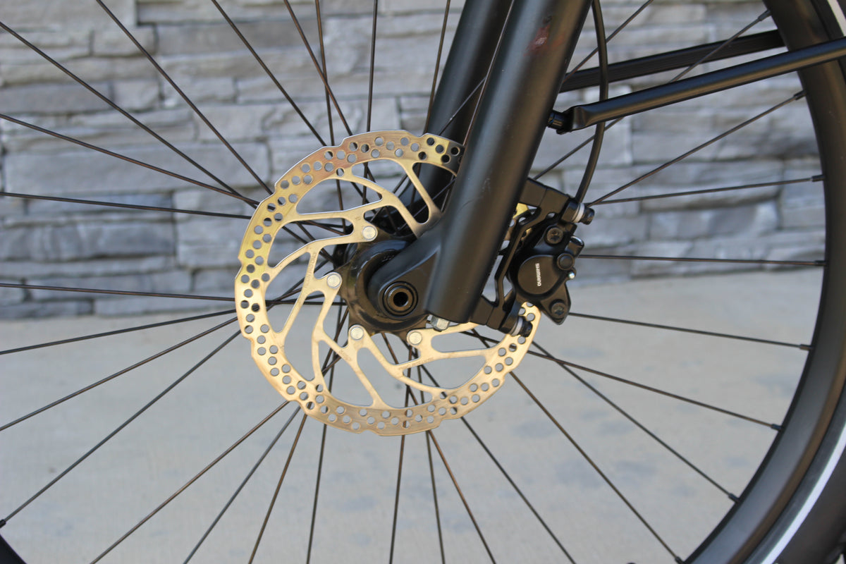2023 Specialized Turbo Como 3.0 IGH- 244 Miles!- Shop bike!