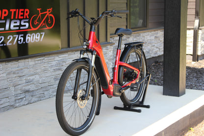 2023 Specialized Turbo Como 3.0 IGH- 244 Miles!- Shop bike!