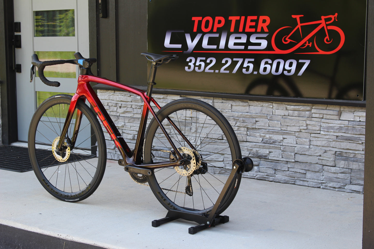 2024 Trek Emonda SLR 7 Disc Di2- 15lb- Project One
