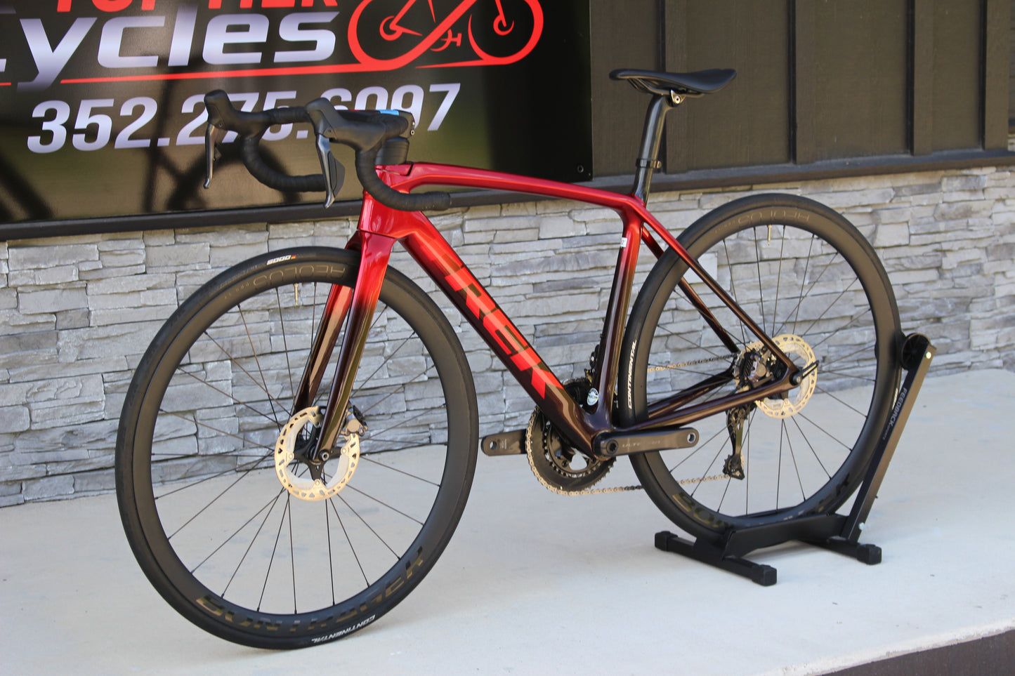 2024 Trek Emonda SLR 7 Disc Di2- 15lb- Project One