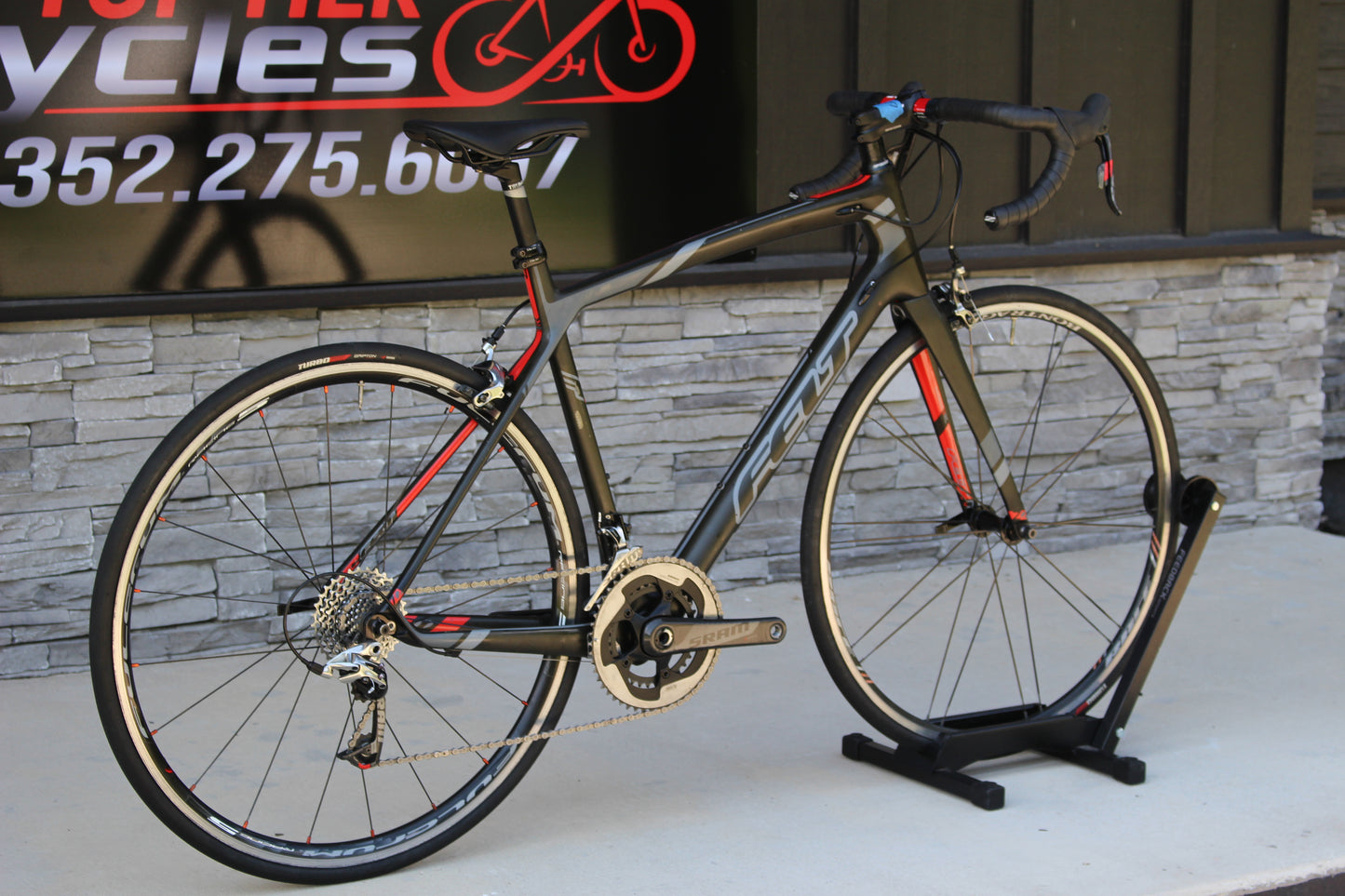 2014 Felt Z2R - Full Carbon - SRAM Red - 16lbs
