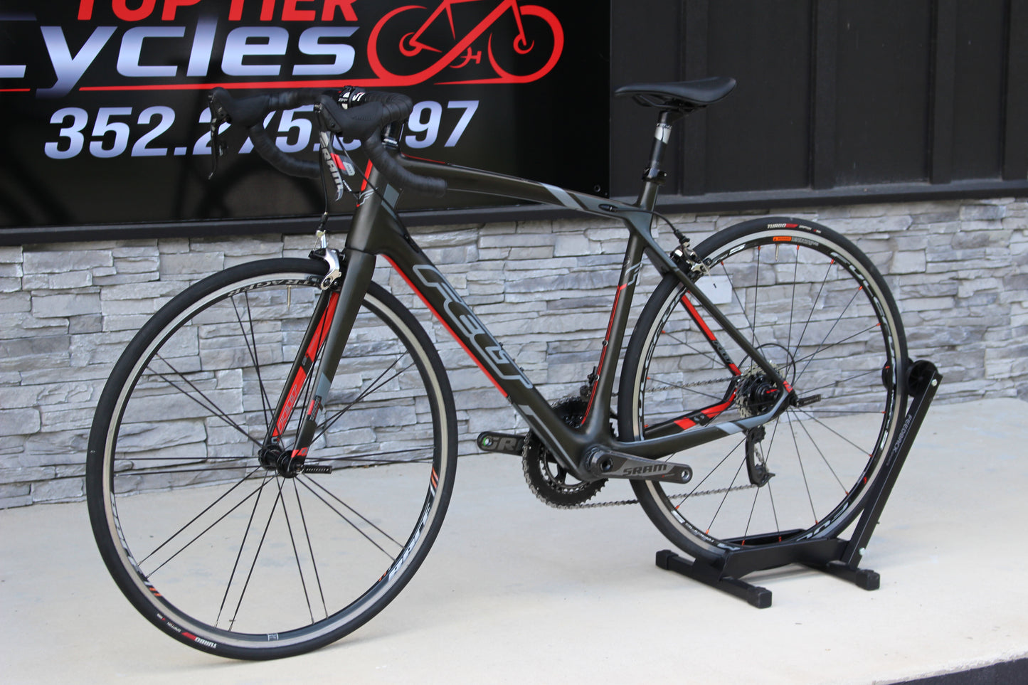 2014 Felt Z2R - Full Carbon - SRAM Red - 16lbs