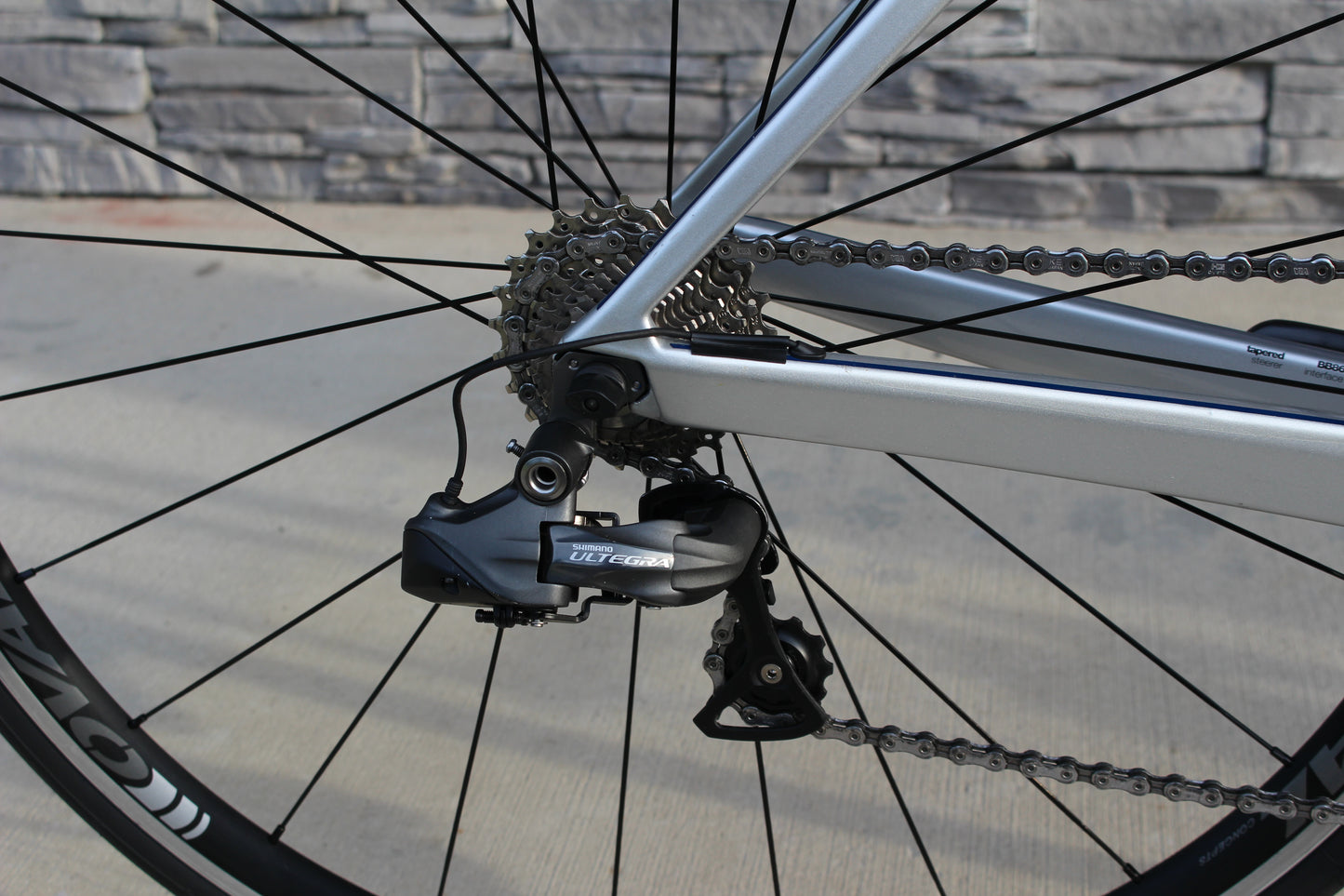 2013 BMC Racemachine RM01- Ultegra Di2- 16 lbs