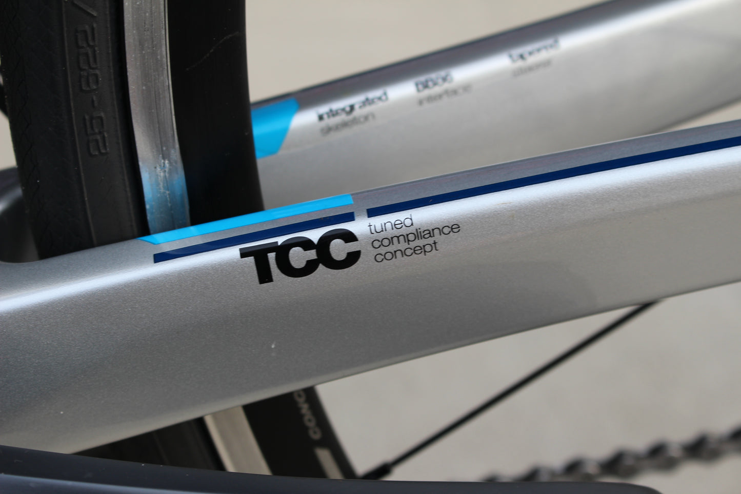 2013 BMC Racemachine RM01- Ultegra Di2- 16 lbs