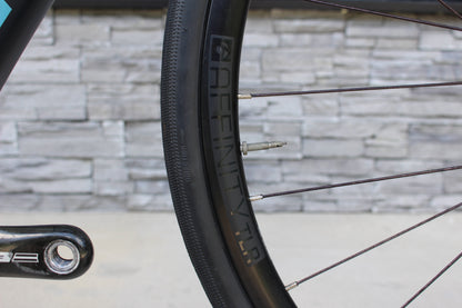 2019 Trek Domane SL 7 Disc!- Red Etap! - 19lbs