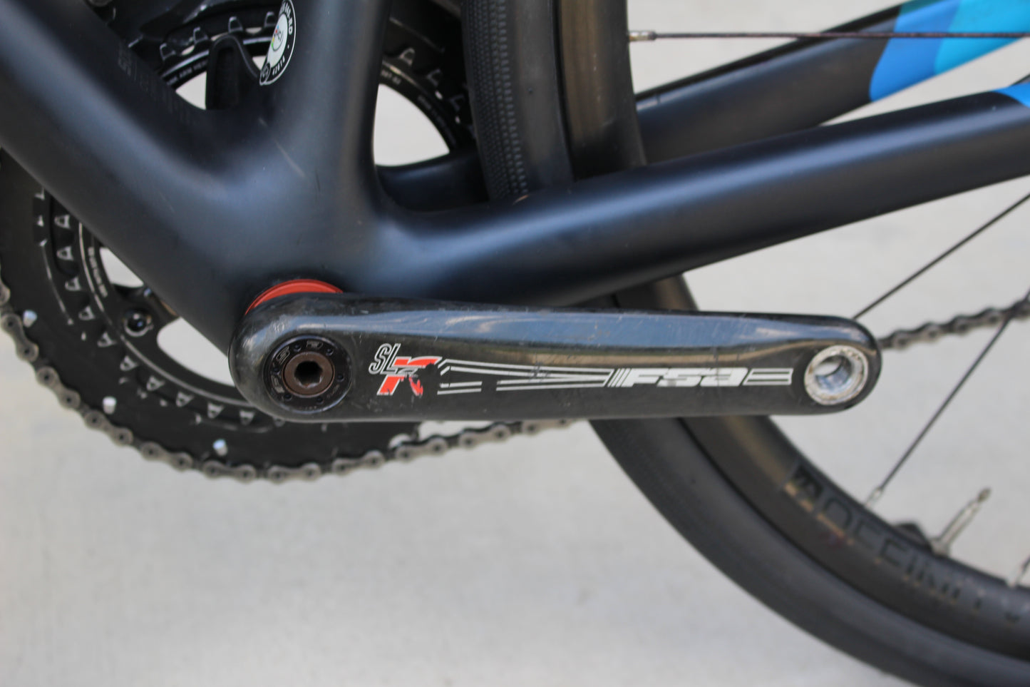 2019 Trek Domane SL 7 Disc!- Red Etap! - 19lbs