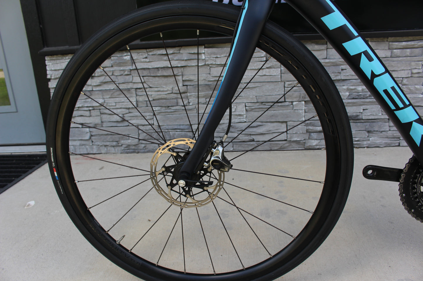 2019 Trek Domane SL 7 Disc!- Red Etap! - 19lbs