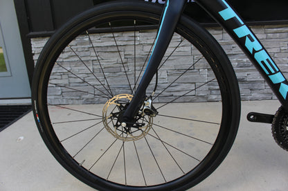 2019 Trek Domane SL 7 Disc!- Red Etap! - 19lbs
