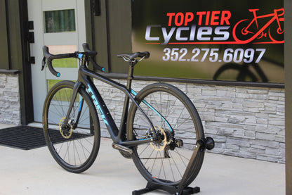 2019 Trek Domane SL 7 Disc!- Red Etap! - 19lbs