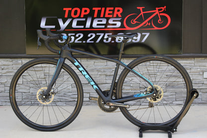 2019 Trek Domane SL 7 Disc!- Red Etap! - 19lbs