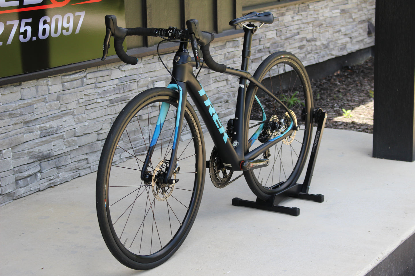 2019 Trek Domane SL 7 Disc!- Red Etap! - 19lbs