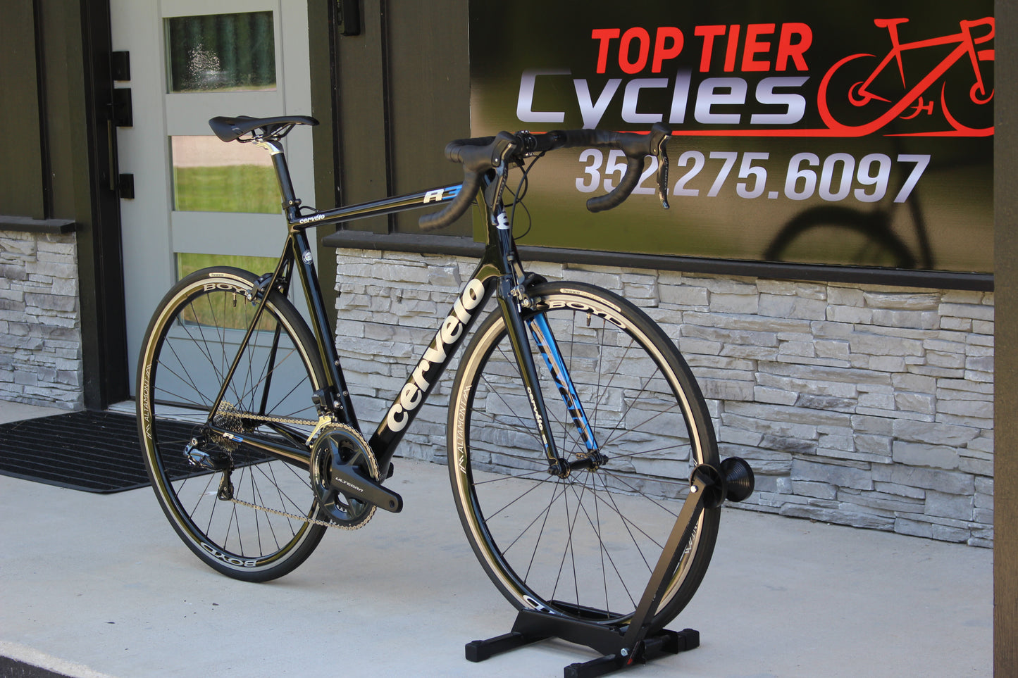 2015 Cervelo R3 Ultegra Di2- Full Carbon- 16lbs