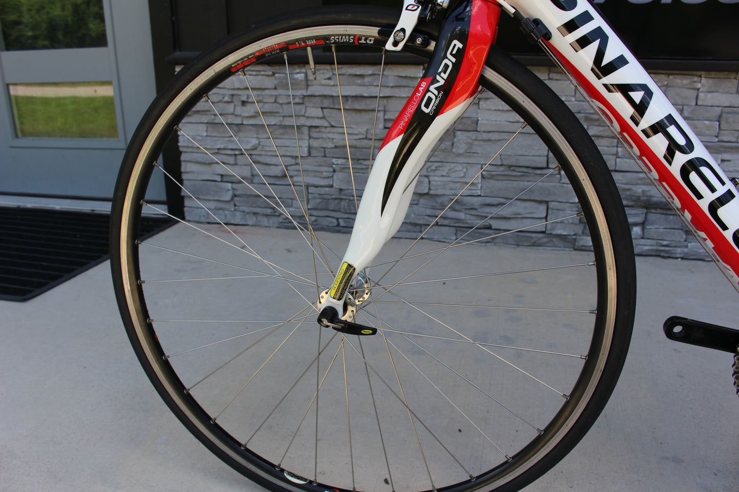 2011 Pinarello FP2 - Full Carbon- SRAM- 18lbs- $3k Retail