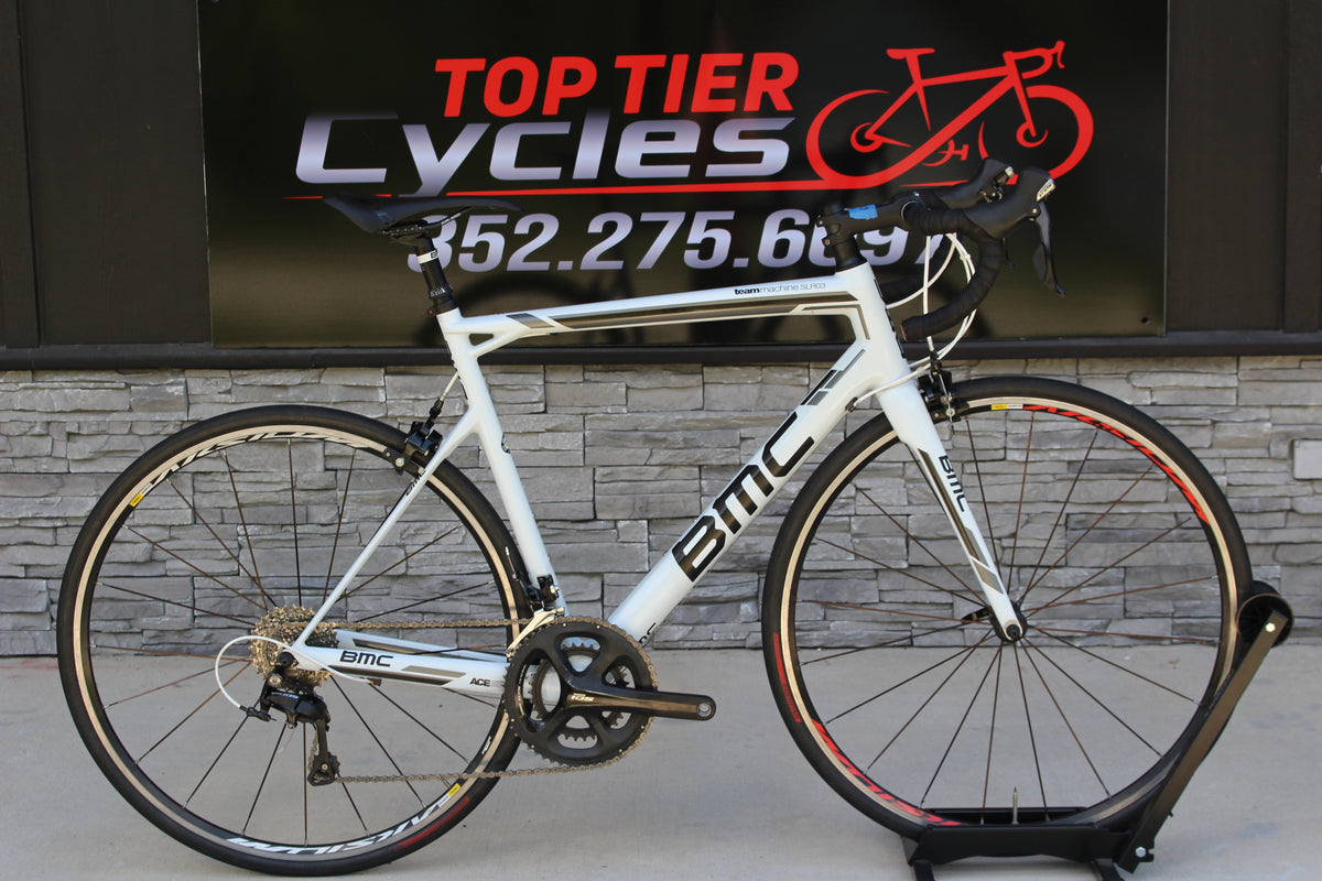2016 BMC TeamMachine SLR03- 105- 19lbs- Full Carbon