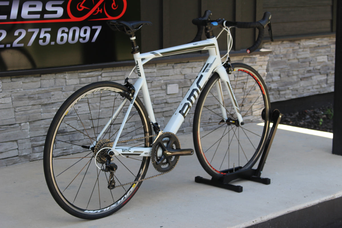 2016 BMC TeamMachine SLR03- 105- 19lbs- Full Carbon