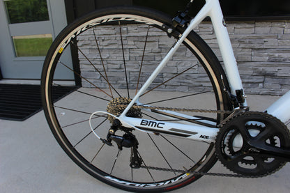 2016 BMC TeamMachine SLR03- 105- 19lbs- Full Carbon