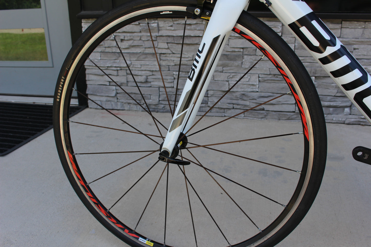 2016 BMC TeamMachine SLR03- 105- 19lbs- Full Carbon