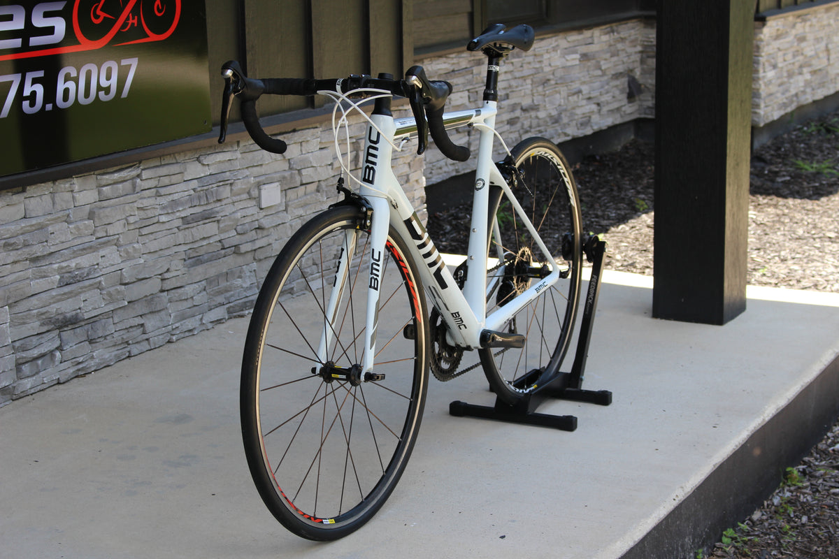 2016 BMC TeamMachine SLR03- 105- 19lbs- Full Carbon