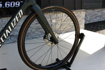 2021 Specialized Diverge Expert Di2- Carbon- Gravel
