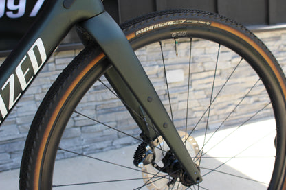 2021 Specialized Diverge Expert Di2- Carbon- Gravel