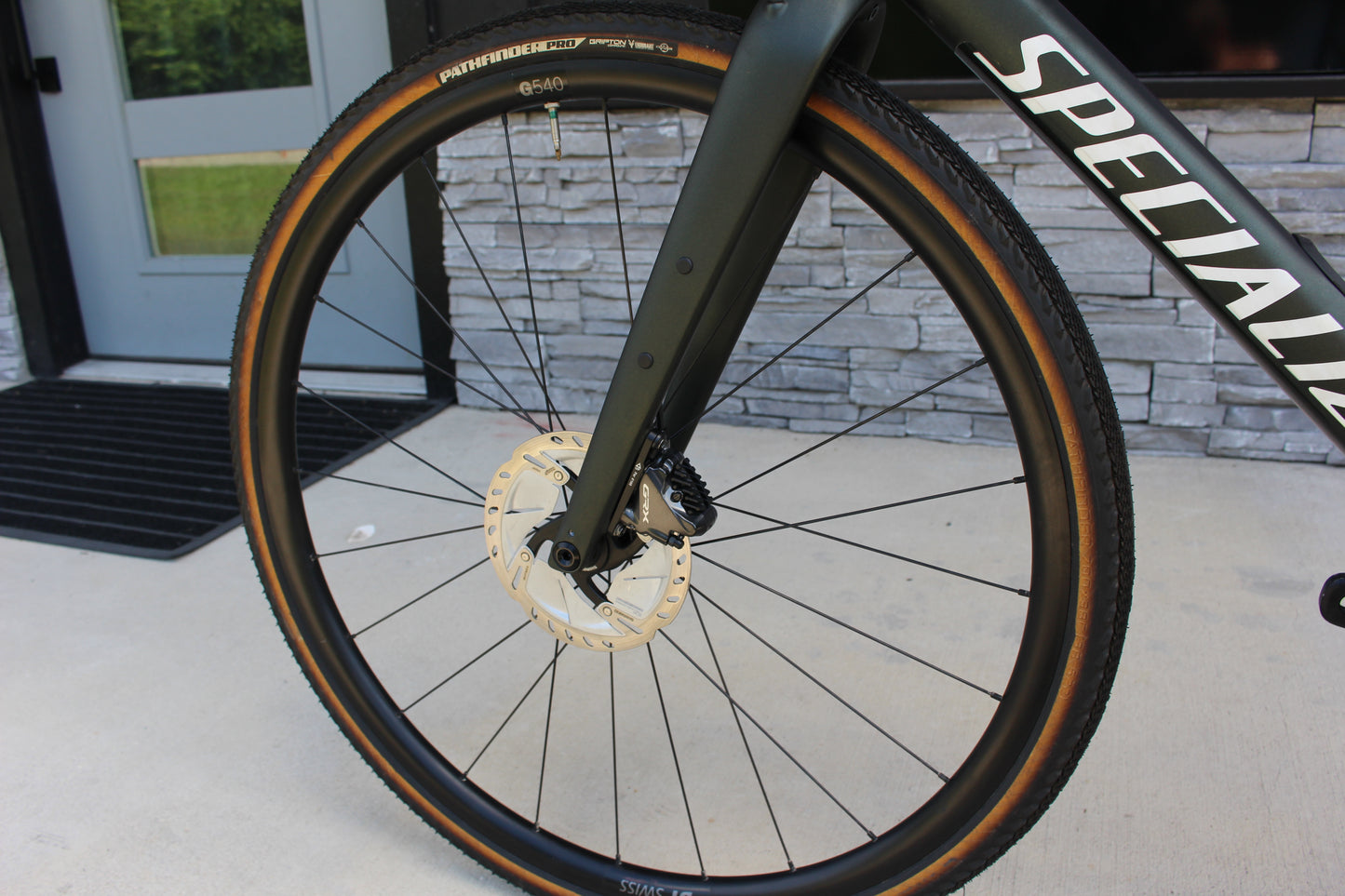 2021 Specialized Diverge Expert Di2- Carbon- Gravel