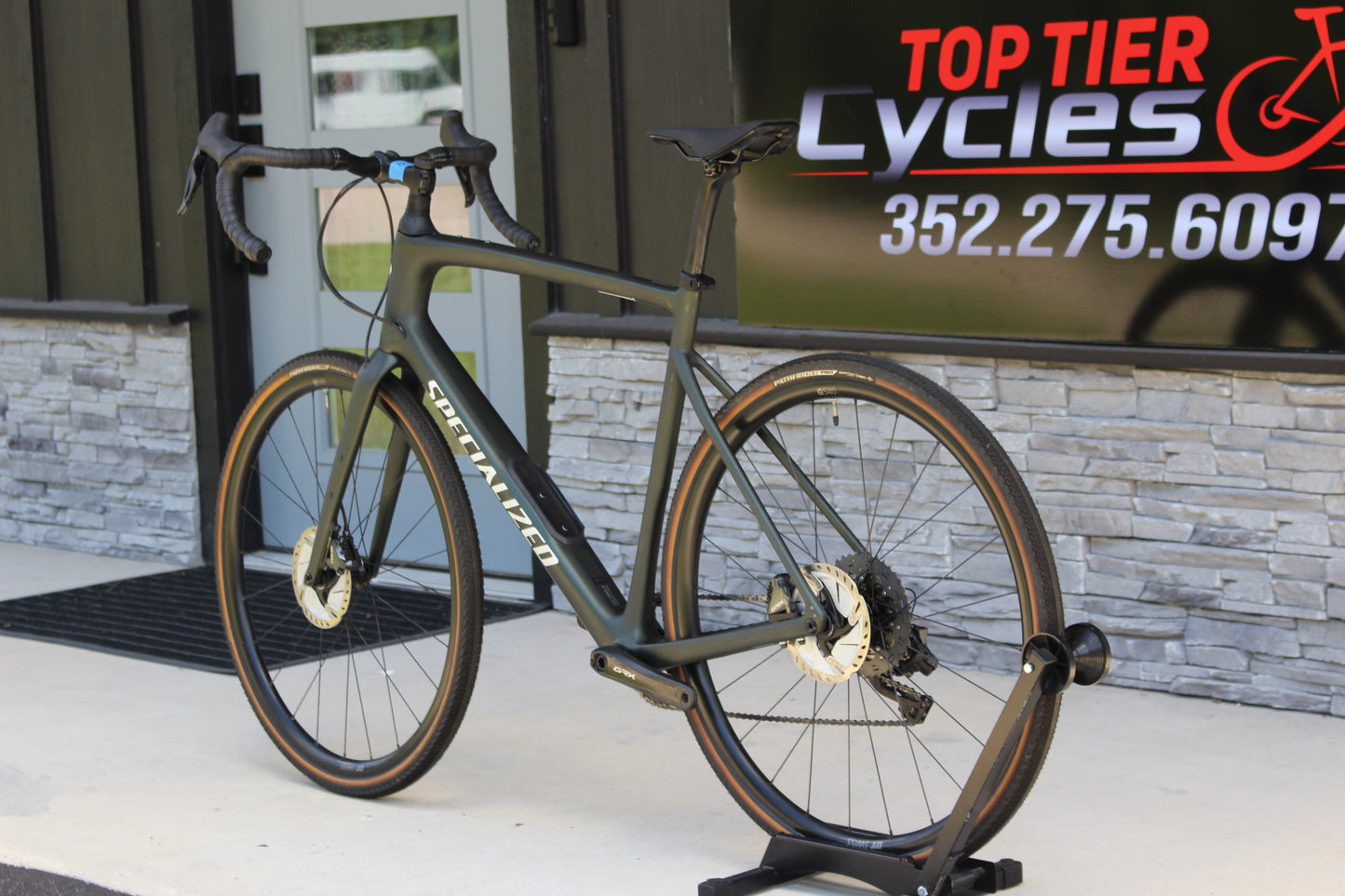 2021 Specialized Diverge Expert Di2- Carbon- Gravel