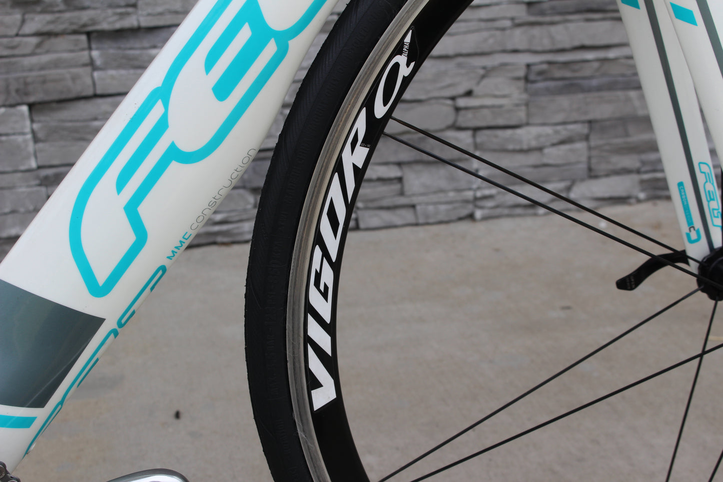 2013 Felt DA4 Tri/TT- Womens- Carbon- Ultegra