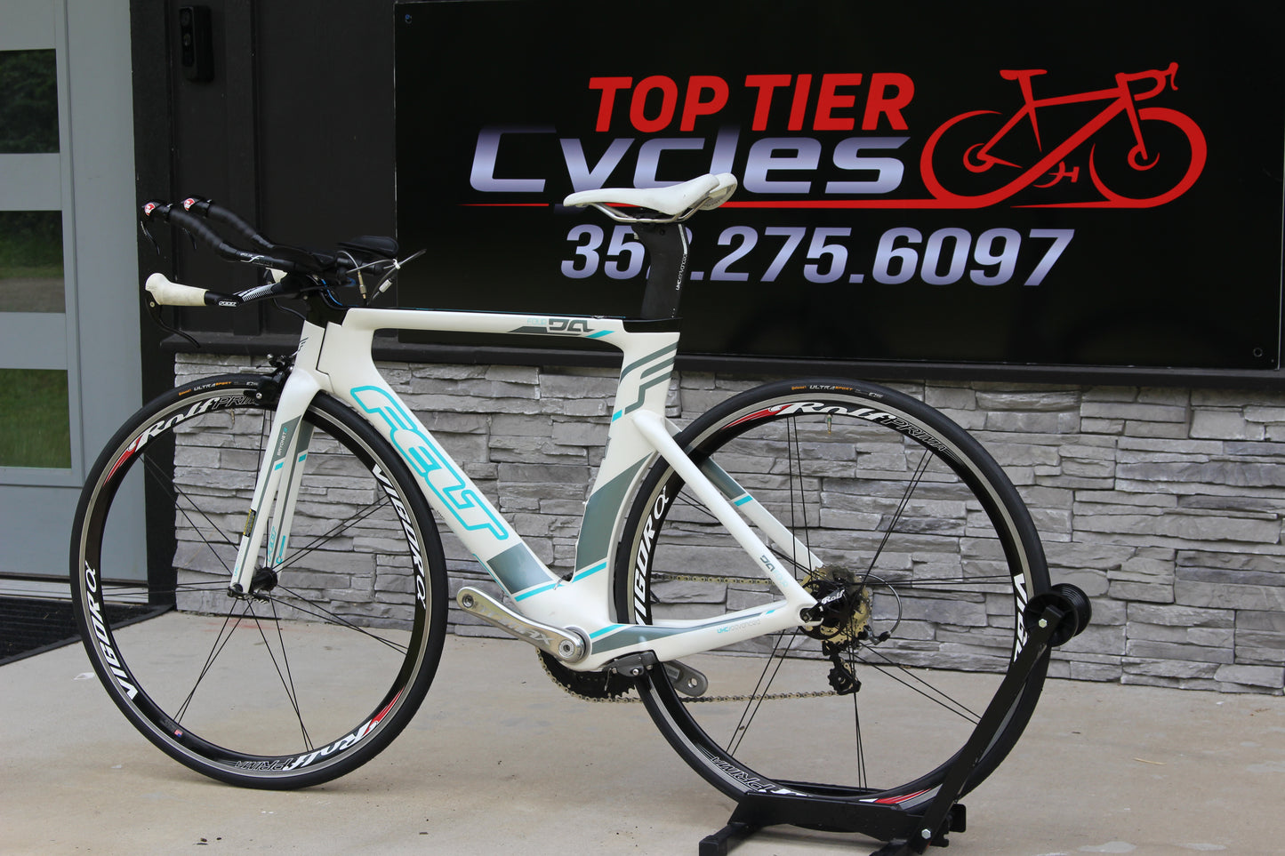 2013 Felt DA4 Tri/TT- Womens- Carbon- Ultegra