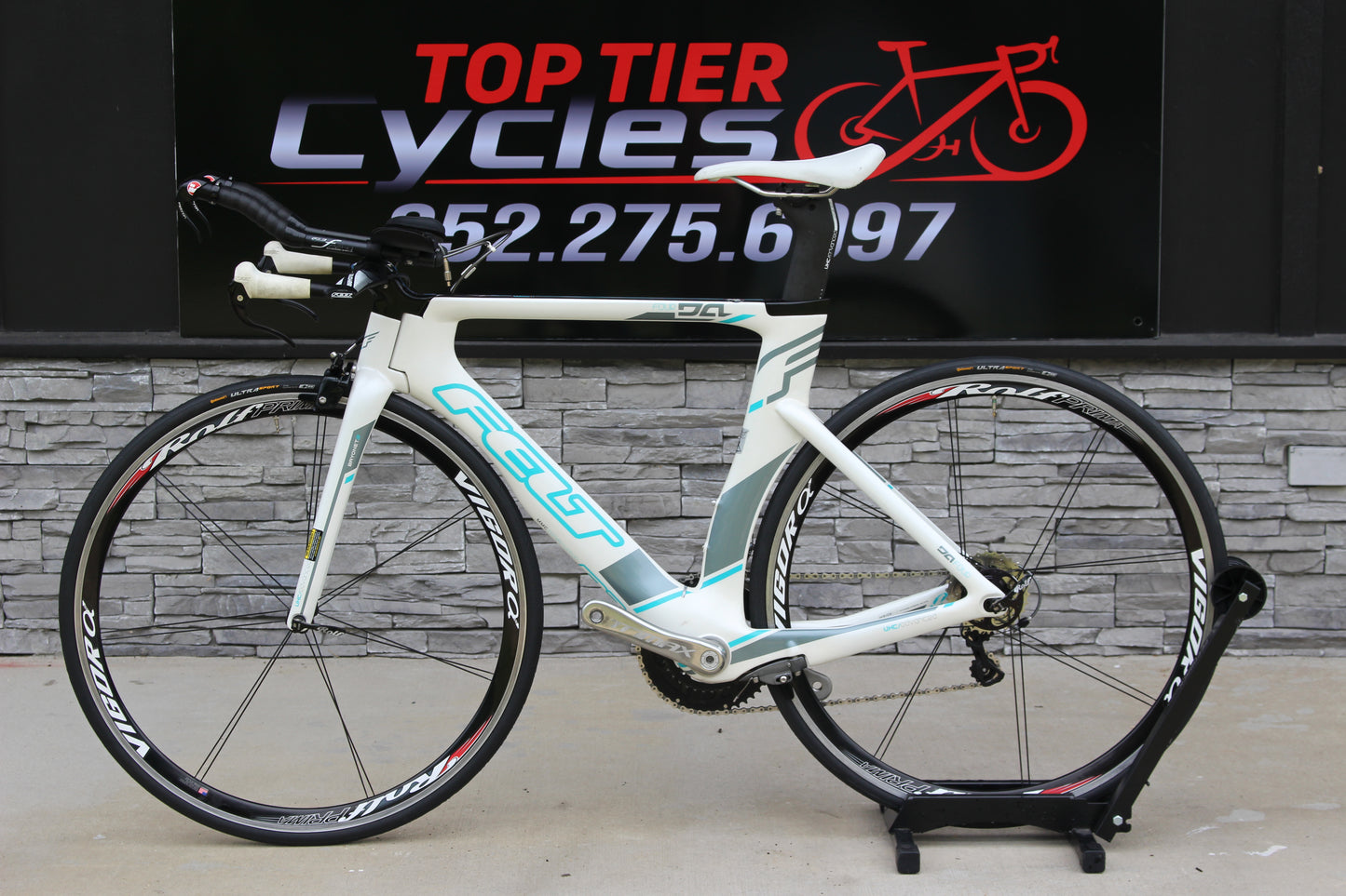 2013 Felt DA4 Tri/TT- Womens- Carbon- Ultegra