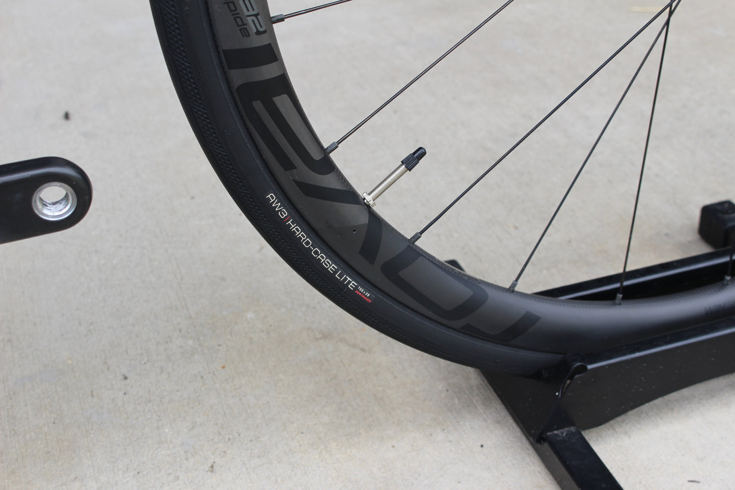 2020 Specialized Roubaix Pro- Force AXS- Disc- 17lbs