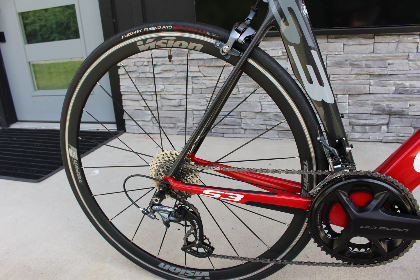 2014 Cervelo S3- Carbon Aero Road- 17lbs