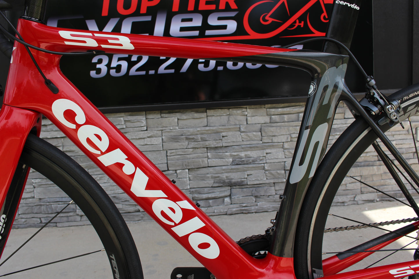 2014 Cervelo S3- Carbon Aero Road- 17lbs