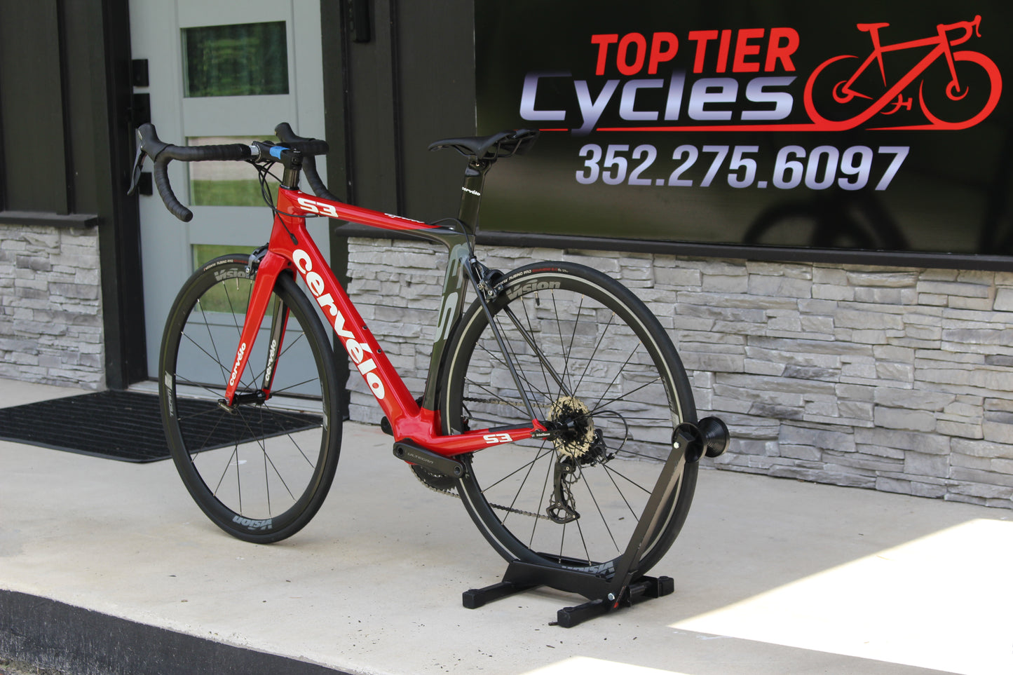 2014 Cervelo S3- Carbon Aero Road- 17lbs